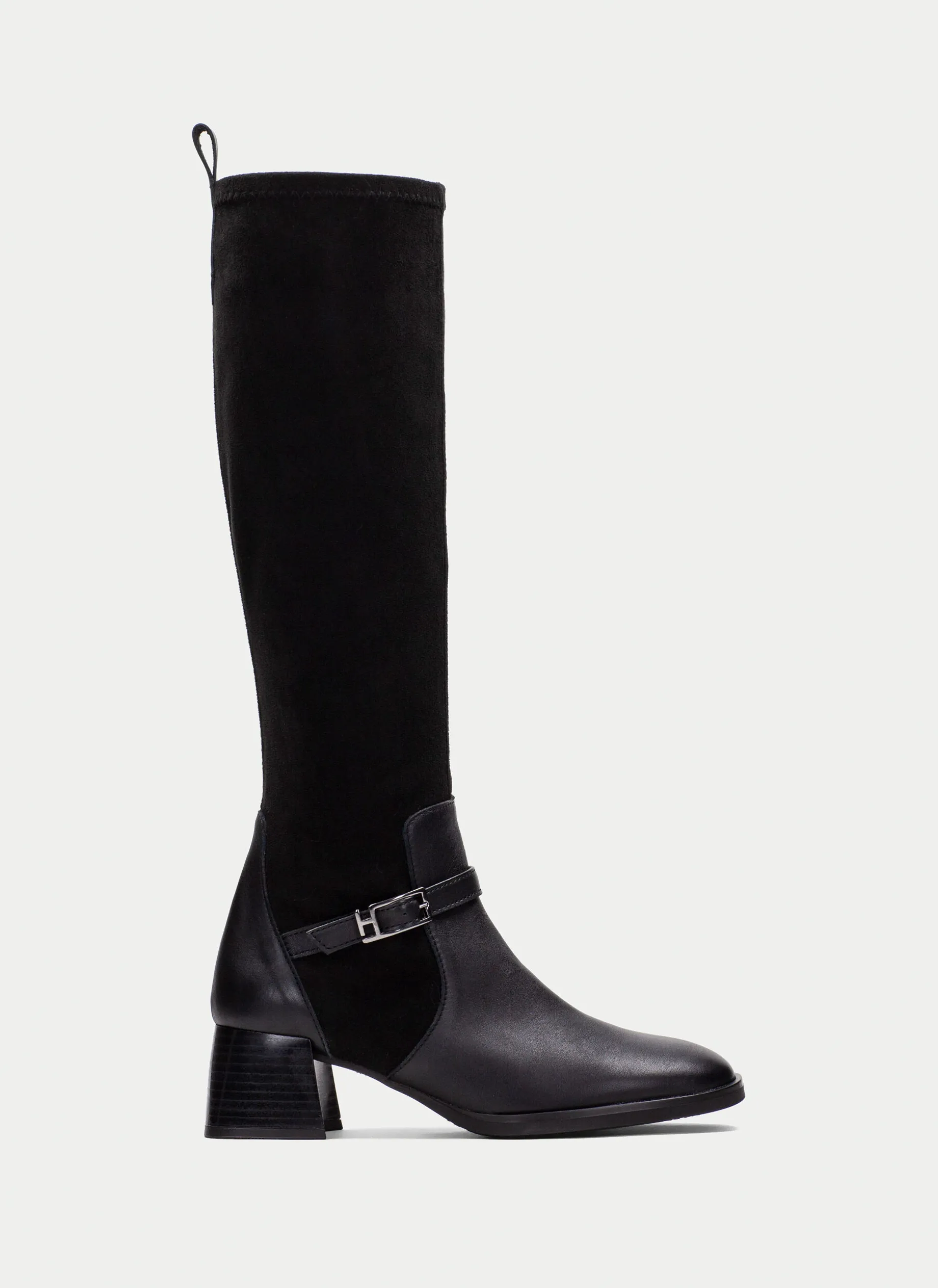 Bota milan preto