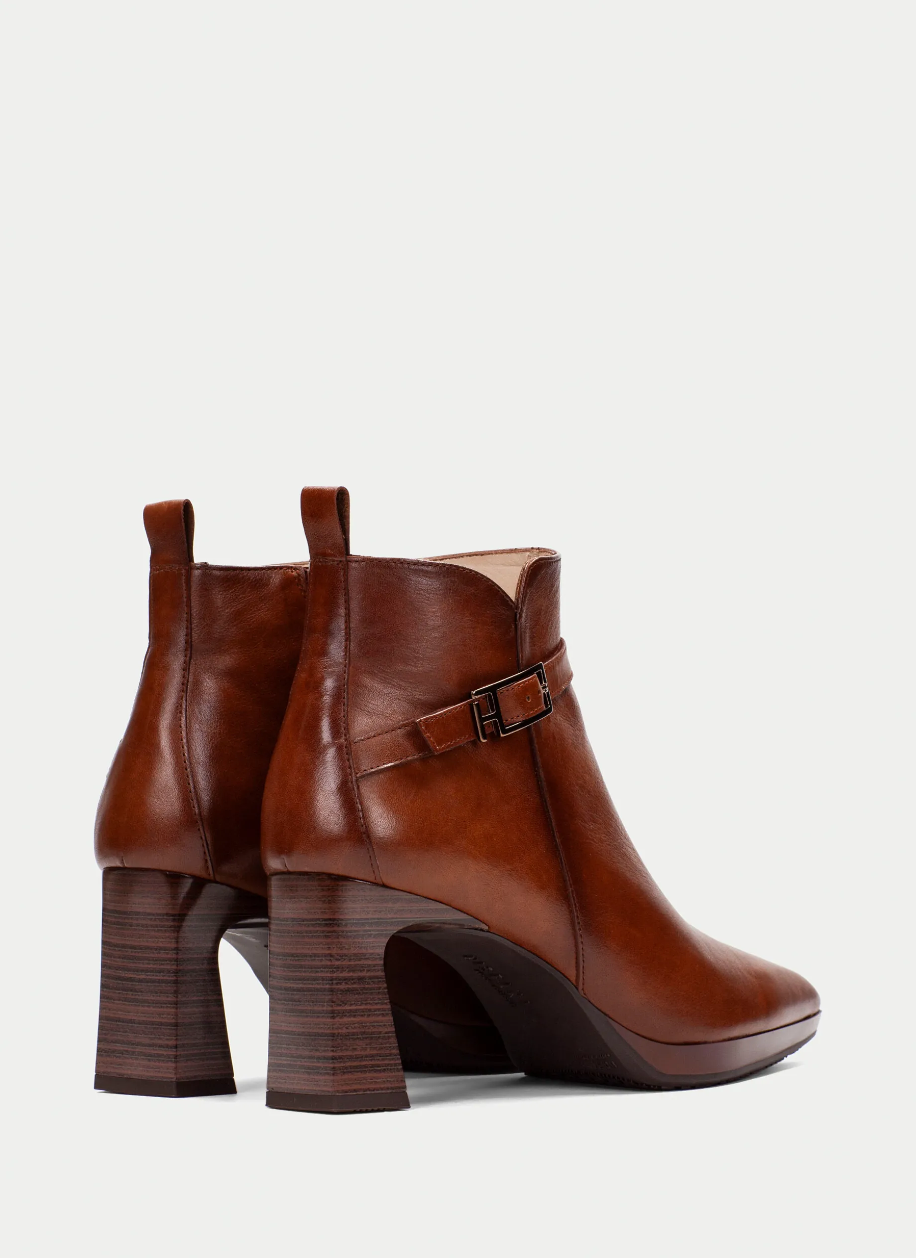 Botins ankara couro