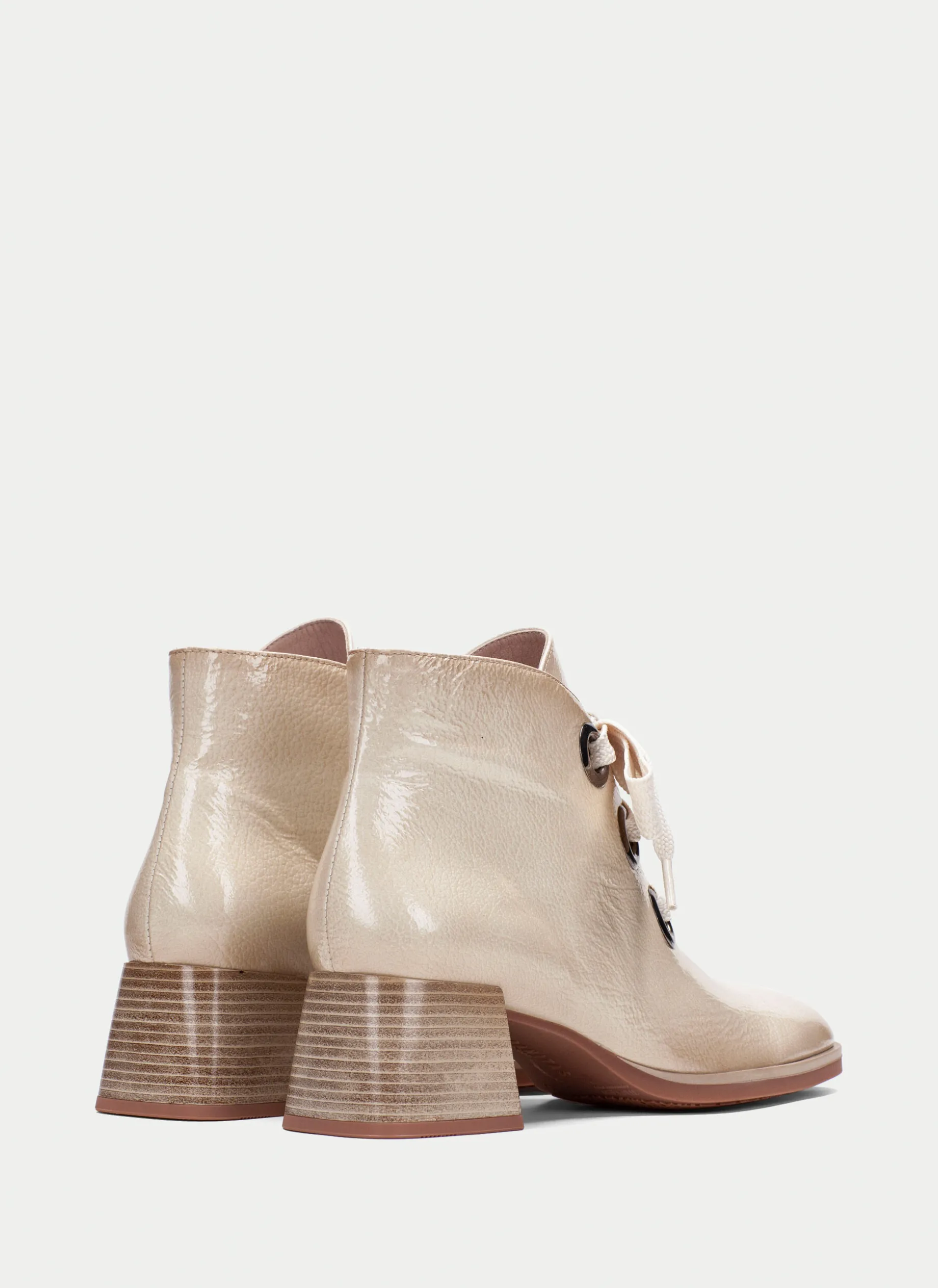 Botins milan milk