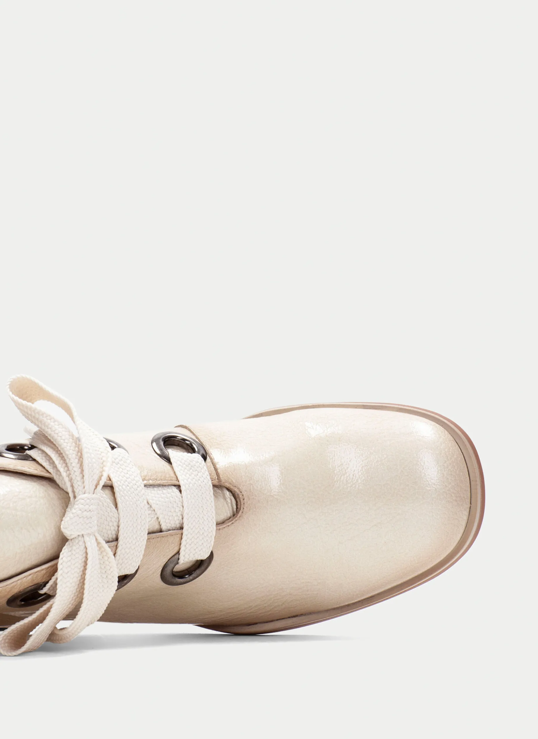 Botins milan milk