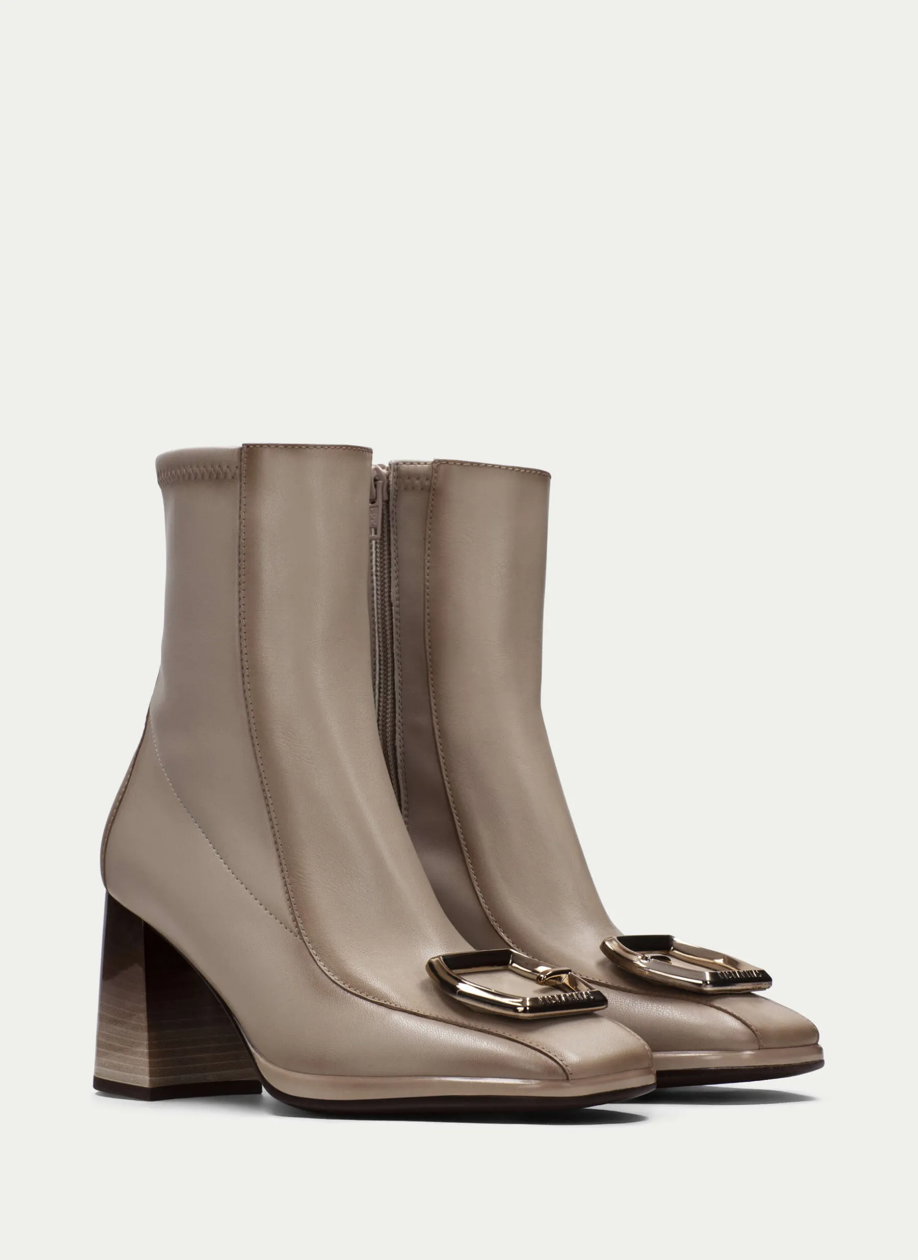 Botins monaco marfil
