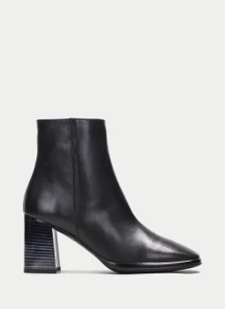 Botins monaco preto