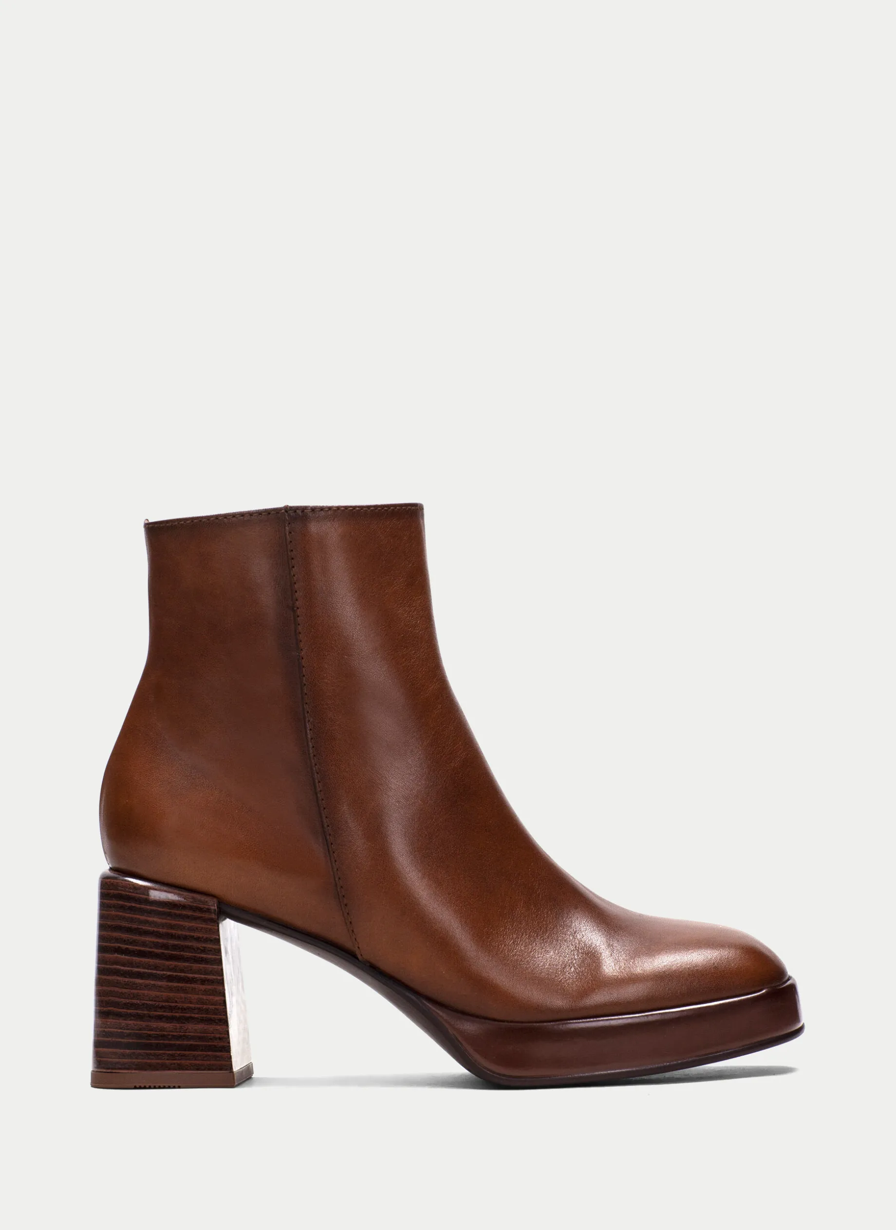 Botins tokio couro