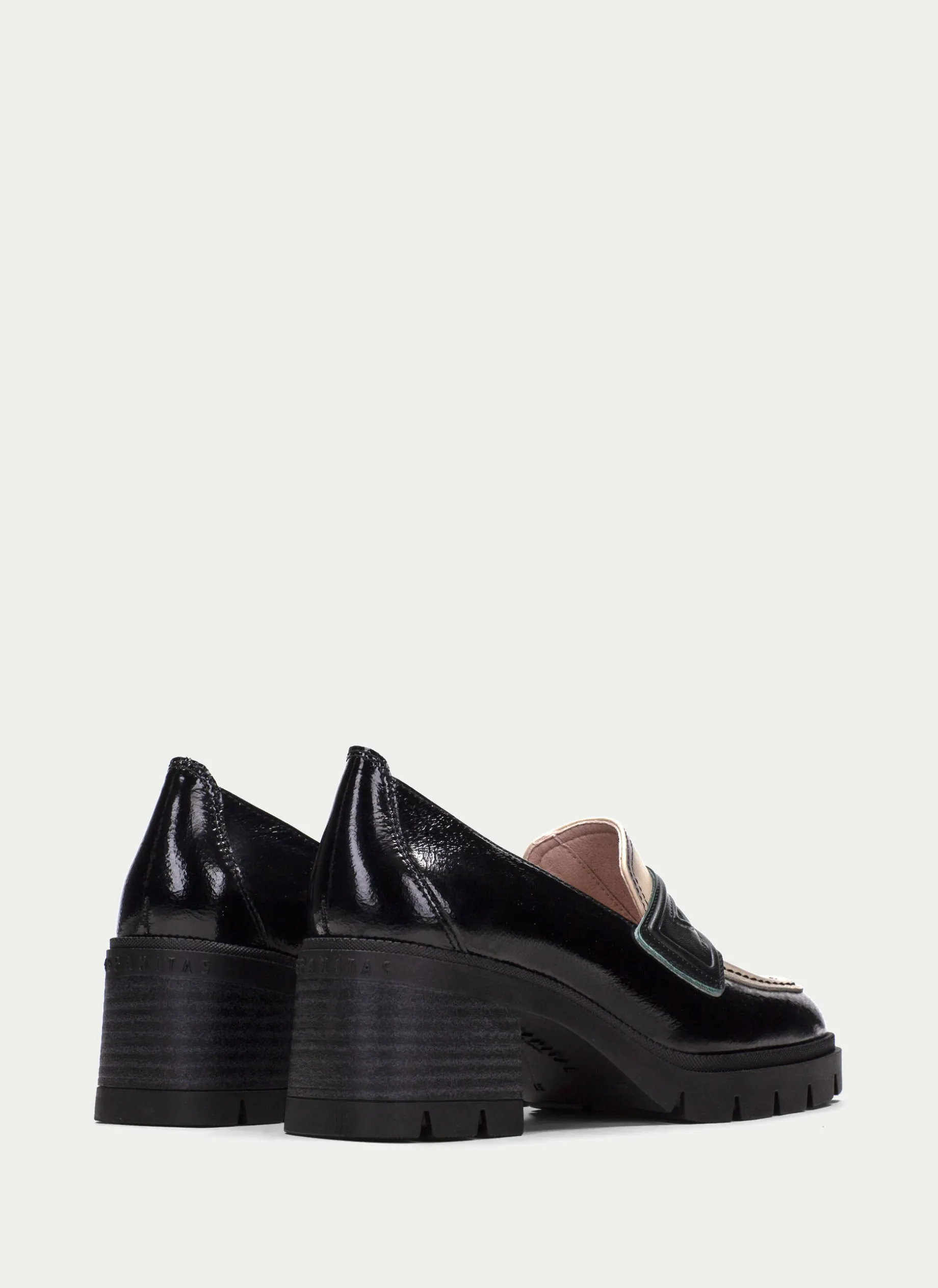 Moccasins everest preto