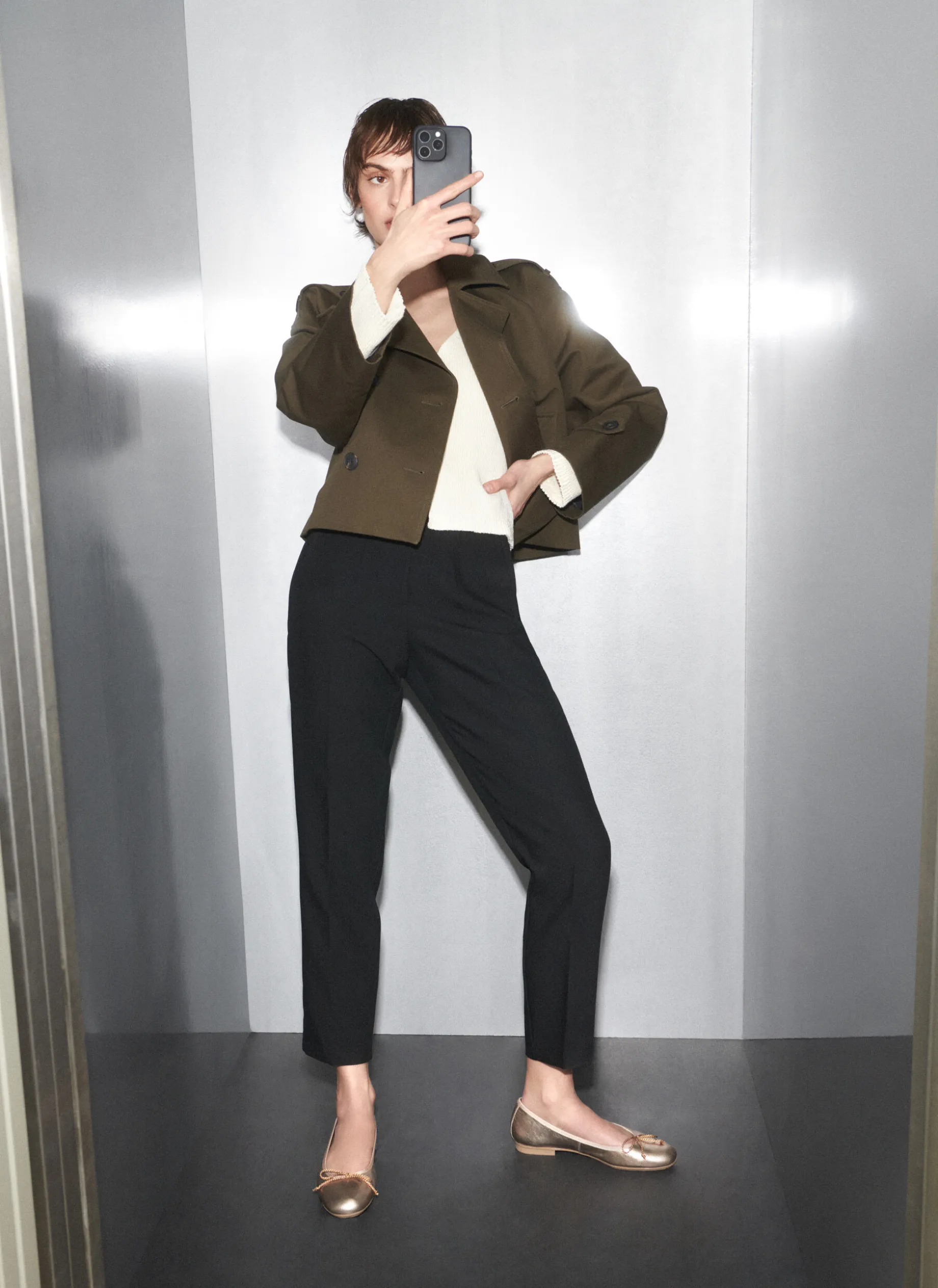 Sabrina basil oro