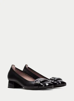 Sabrina manila preto