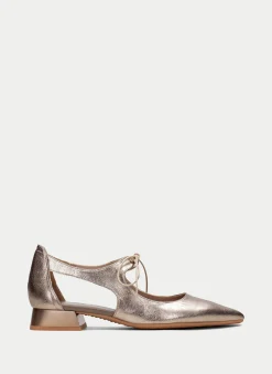 Sapatos rasos dali oro