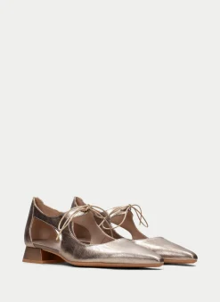 Sapatos rasos dali oro