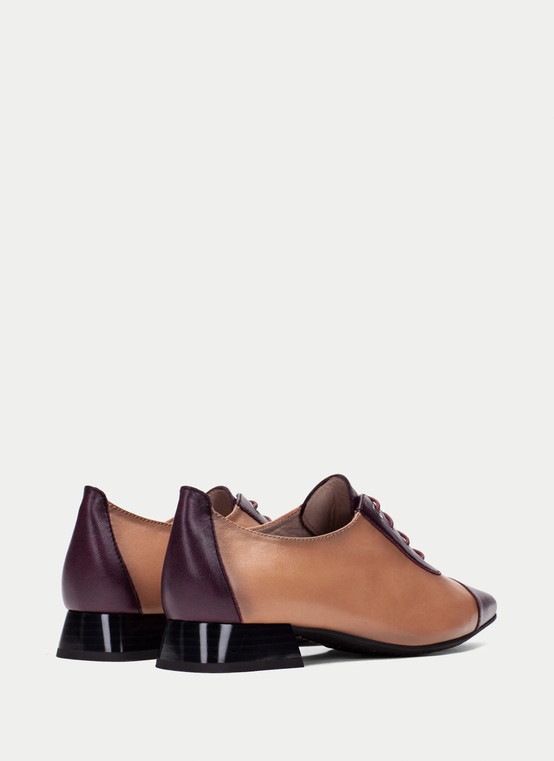 Sapatos rasos dali vino-almond